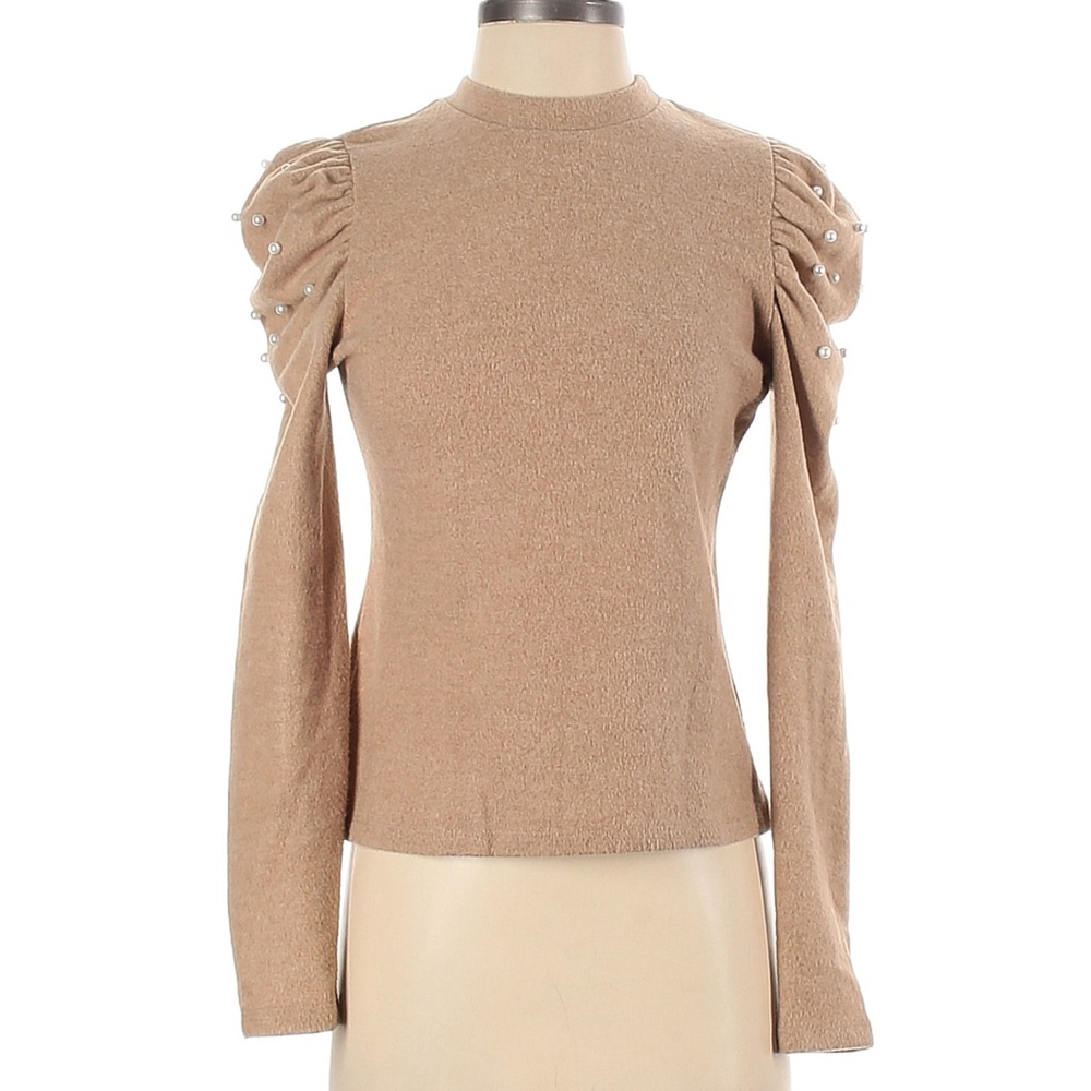 Pomander Place Pearl Puff Sleeve Top